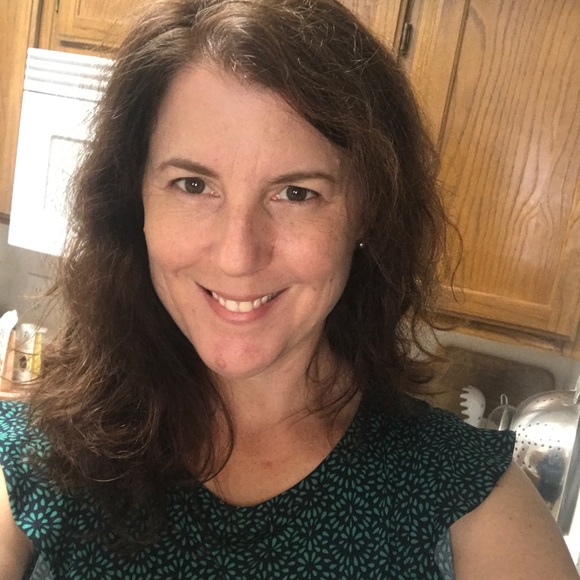 Meet your Posher, Ruth - Picture 1 of 1